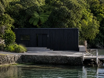 Nya Zeeland Riverside Boathouse